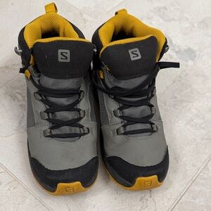 Salomon kids  Black and Yellow hiking Shoes